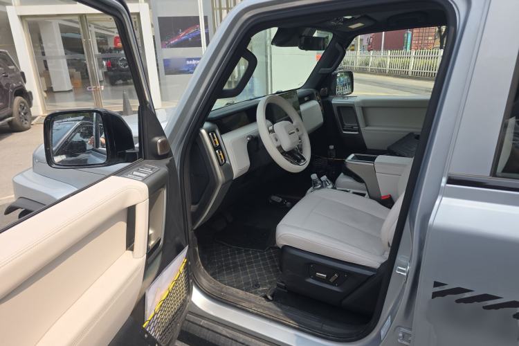 Used iCAR V23 2026 Model 550 Two-Wheel Drive Super Sports Edition Driver Seat