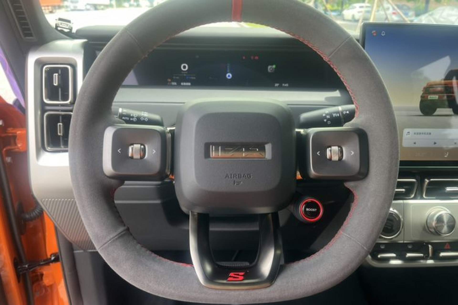 Used iCAR V23 2026 Model V23S 501 Four-Wheel Drive Peak Performance Edition Interior 2
