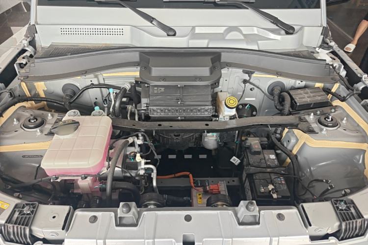 Used iCAR V23 2026 Model 401 Two-Wheel Drive Super Sports Edition Engine Bay