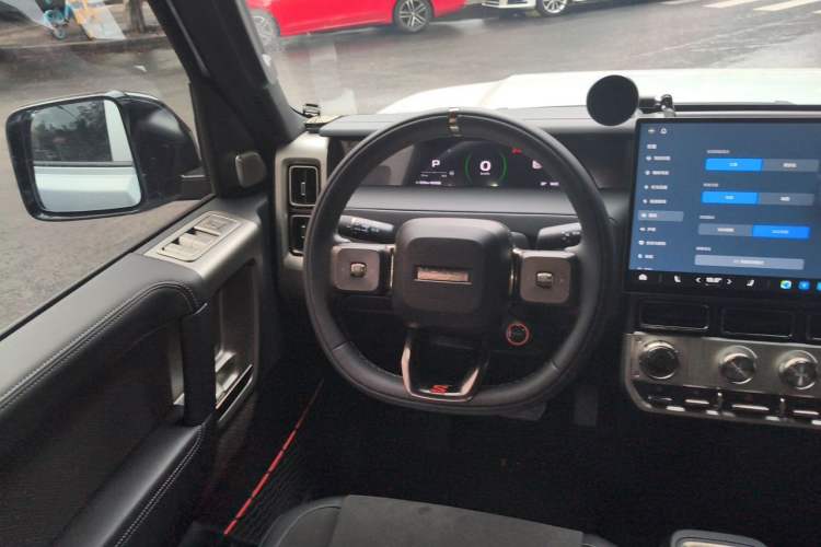 Used iCAR V23 2026 Model V23S 501 Four-Wheel Drive Peak Performance Edition Steering Wheel