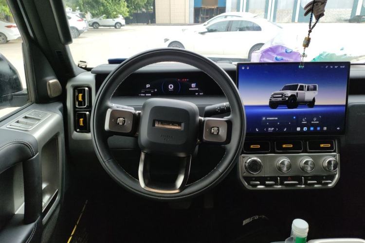 Used iCAR V23 2026 Model 401 Two-Wheel Drive Super Sports Edition Steering Wheel