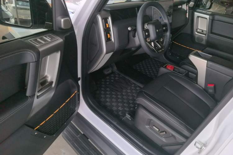 Used iCAR V23 2026 Model 550 Two-Wheel Drive Super Sports Edition Driver Seat