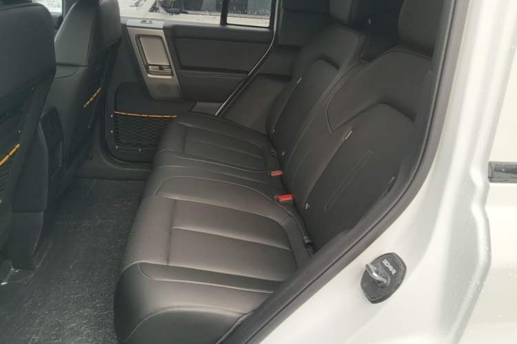 Used iCAR V23 2026 Model 550 Two-Wheel Drive Super Sports Edition Left Rear Seat