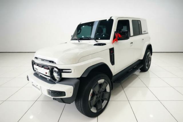 iCAR V23 2026 Model V23S 501 Four-Wheel Drive Peak Performance Edition d’occasion