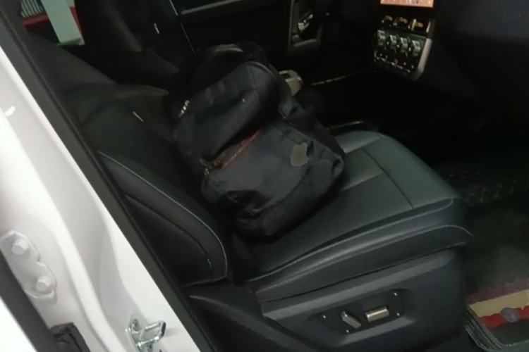 Used iCAR V23 2026 Model 550 Two-Wheel Drive Super Sports Edition Right Front Seat
