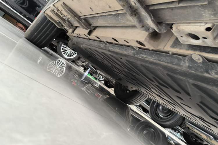Used iCAR V23 2026 Model 550 Two-Wheel Drive Super Sports Edition Right Side Sill