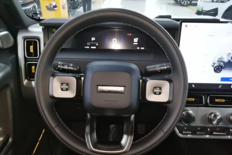 Used iCAR V23 2026 Model 550 Two-Wheel Drive Super Sports Edition Steering Wheel