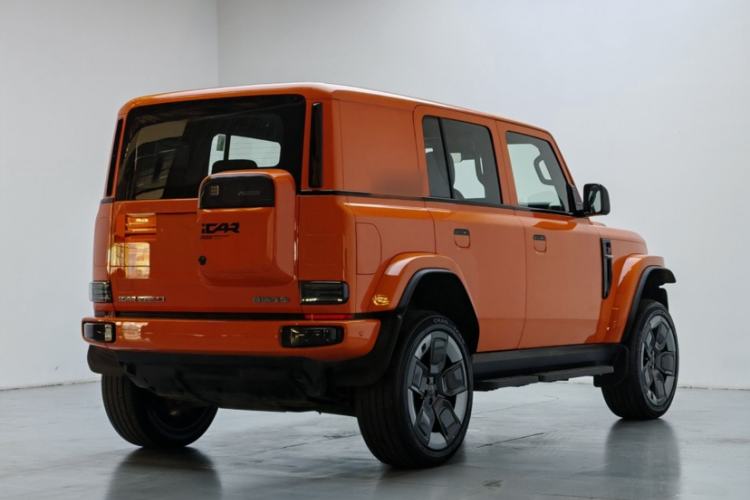 Used iCAR V23 2026 Model V23S 501 Four-Wheel Drive Peak Performance Edition Exterior 8