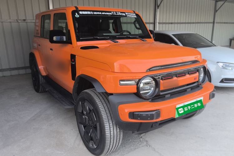 Used iCAR V23 2026 Model V23S 501 Four-Wheel Drive Peak Performance Edition Front Right 45 Deg