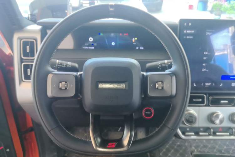 Used iCAR V23 2026 Model V23S 501 Four-Wheel Drive Peak Performance Edition Steering Wheel