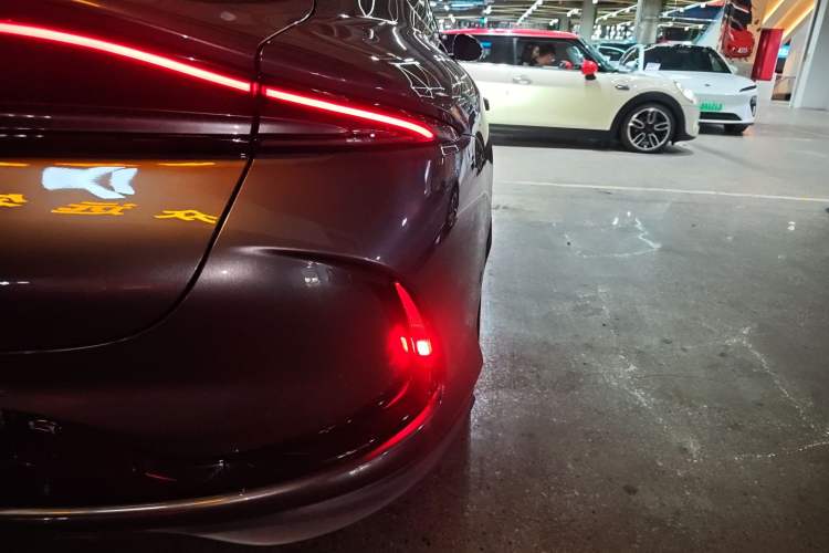 Used IM L6 2024 Max Enhanced Performance Edition Right Rear Taillight