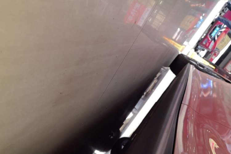 Used IM L6 2024 Max Standard Edition Left Side Sill