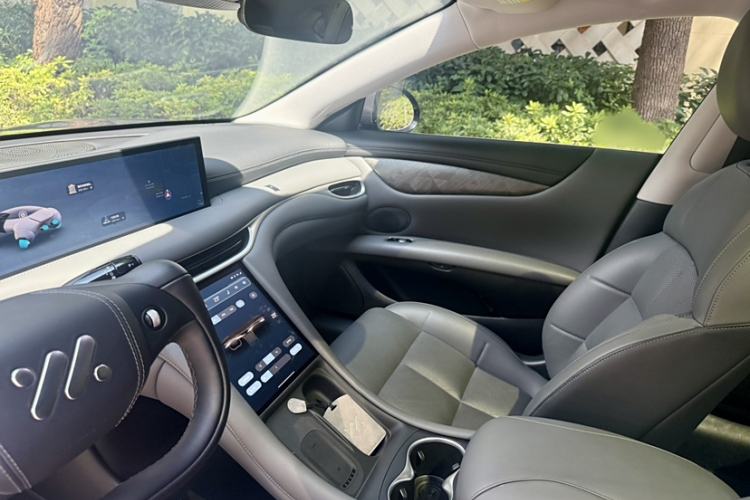 Used IM L6 2024 Max Long-Range Version Interior 3