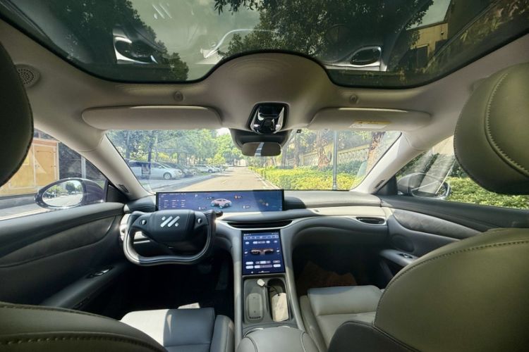 Used IM L6 2024 Max Long-Range Version Interior 7
