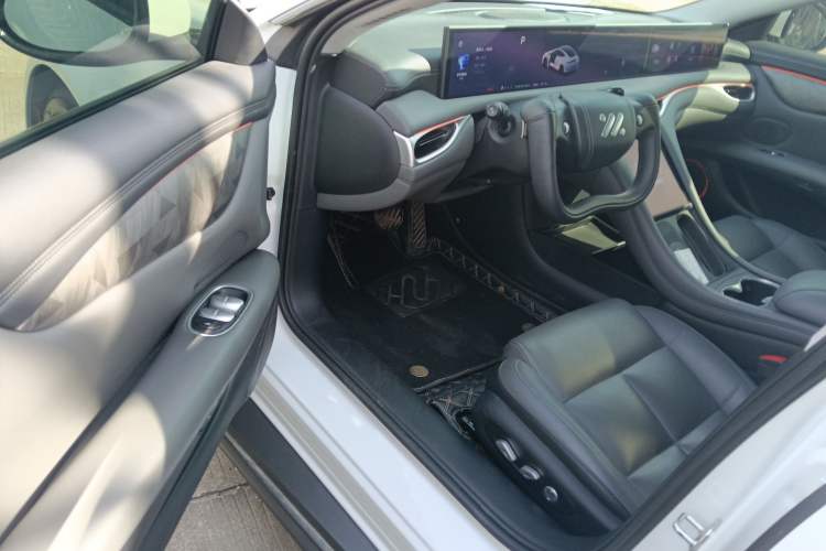 Used IM L6 2024 Max Standard Edition Driver Seat