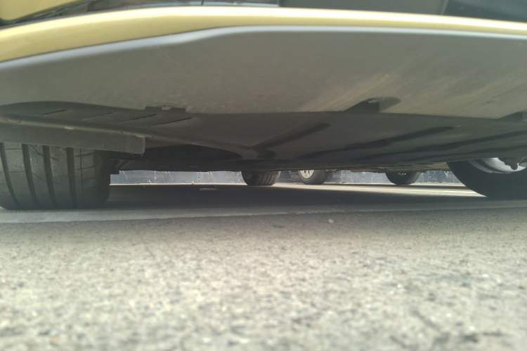 Used IM L6 2024 Max Standard Edition Chassis Front Right