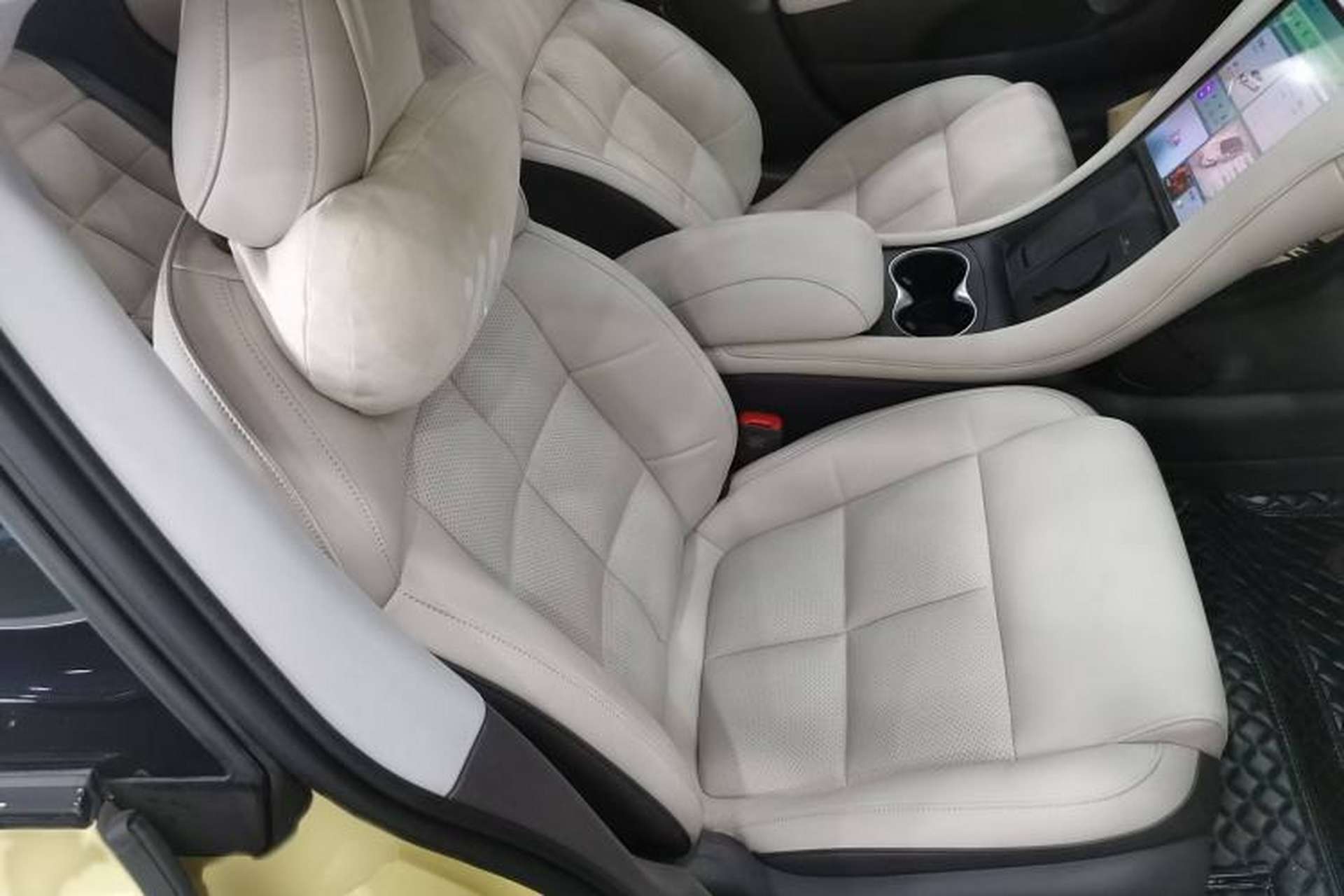 Used IM L6 2024 Max Standard Edition Right Front Seat