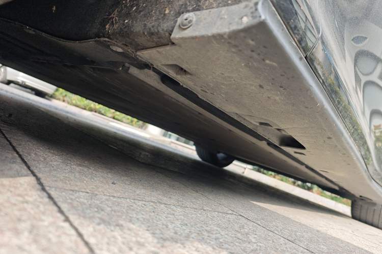 Used IM L6 2024 Max Long-Range Version Chassis Front Left