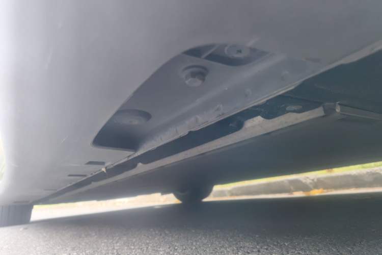 Used IM L6 2024 Max Extended-Range Version Chassis Rear Left
