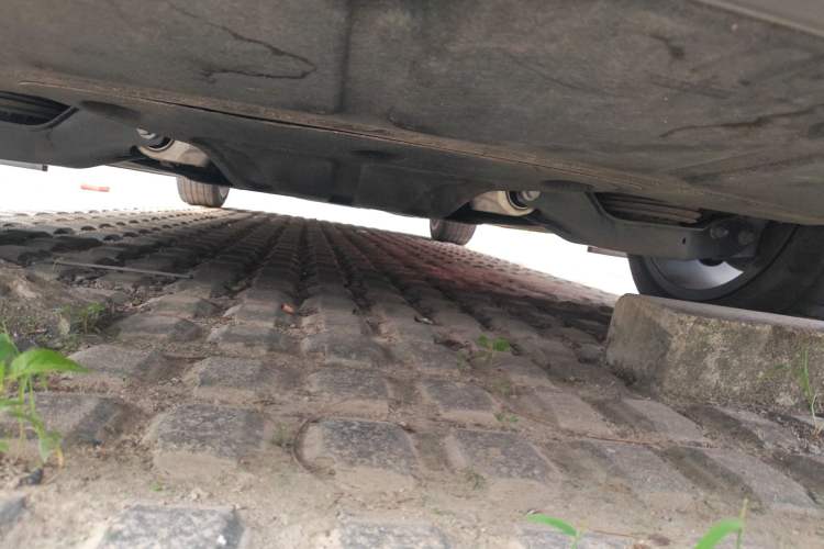 Used IM L6 2024 Max Extended-Range Version Chassis Rear