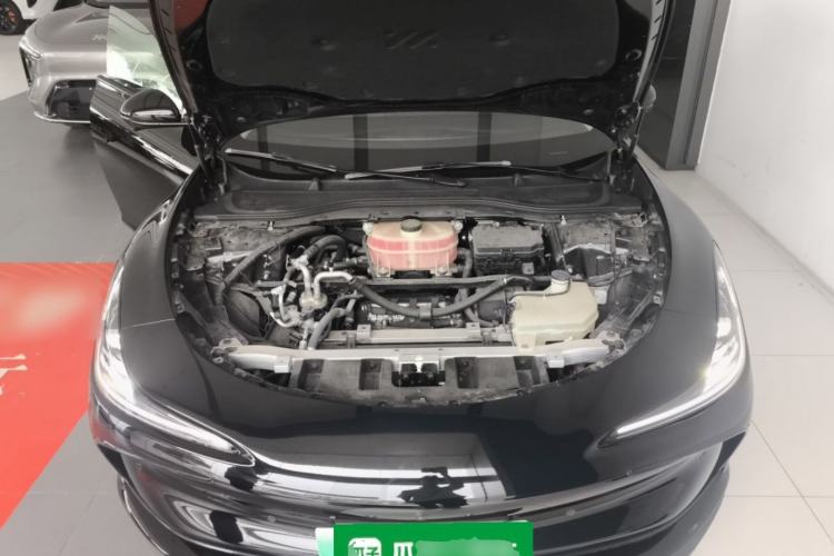 Used IM L6 2024 Max Enhanced Performance Edition Engine Bay