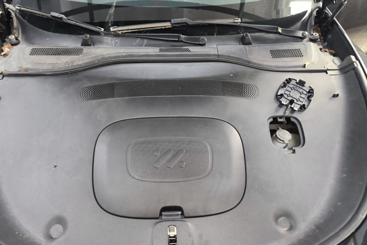 Used IM L6 2024 Max Enhanced Performance Edition Engine Bay