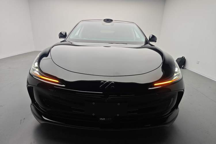 Used IM L6 2024 Max Long-Range Version Front