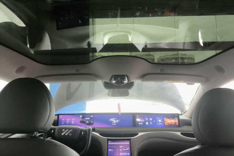 Used IM L6 2024 Max Enhanced Performance Edition Headliner