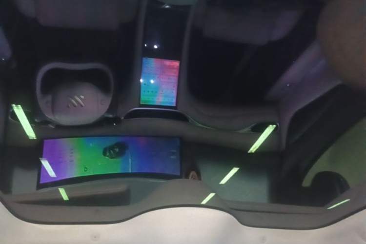Used IM L6 2024 Max Standard Edition Headliner