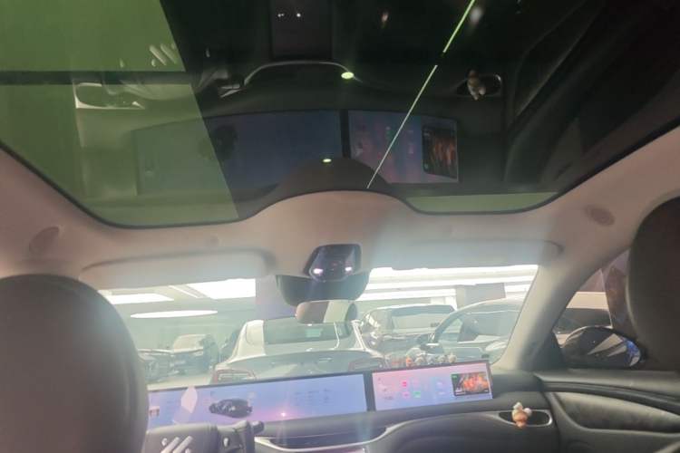 Used IM L6 2024 Max Enhanced Performance Edition Headliner