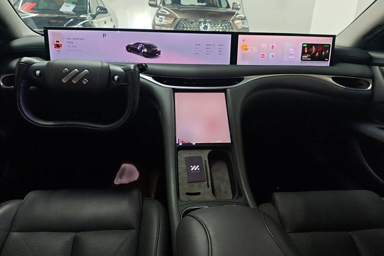 Used IM L6 2024 Max Enhanced Performance Edition Interior 2