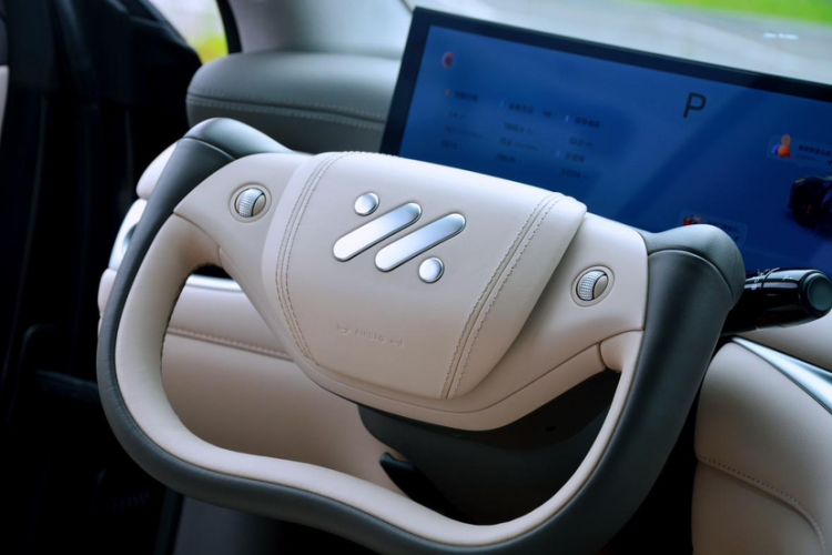 Used IM L6 2024 Max Standard Edition Interior 6