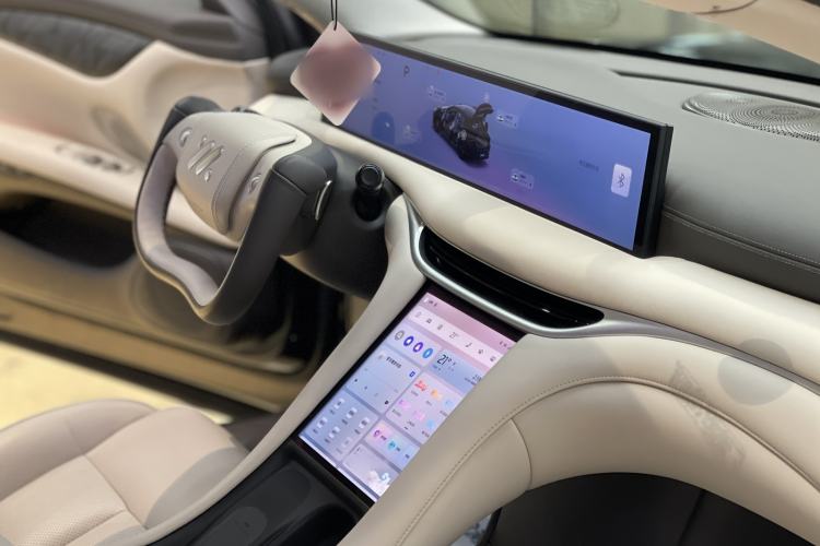 Used IM L6 2024 Max Standard Edition Interior 6