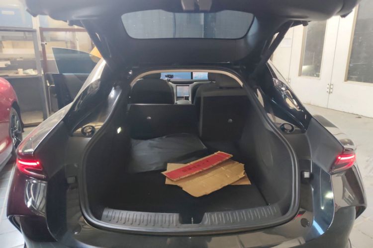 Used IM L6 2024 Max Enhanced Performance Edition Interior 8