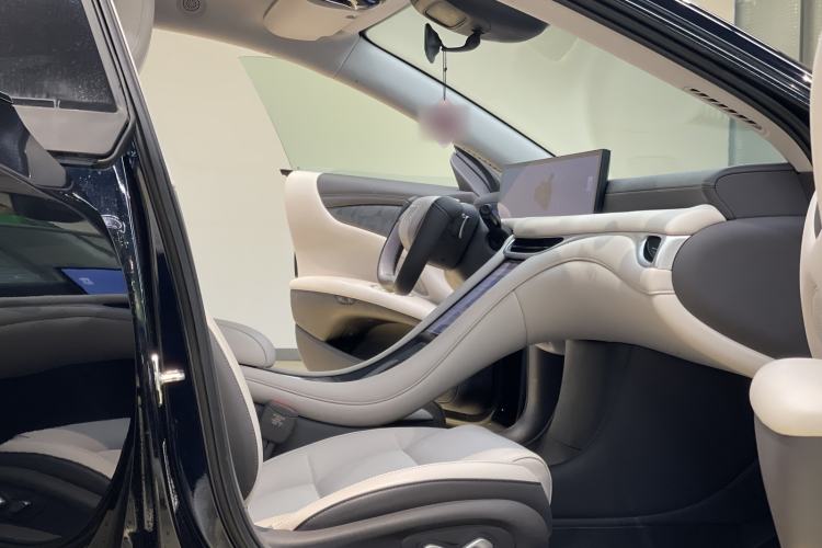 Used IM L6 2024 Max Standard Edition Interior 9