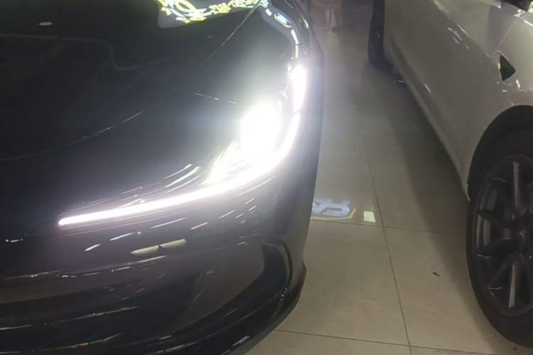 Used IM L6 2024 Max Standard Edition Left Front Headlight