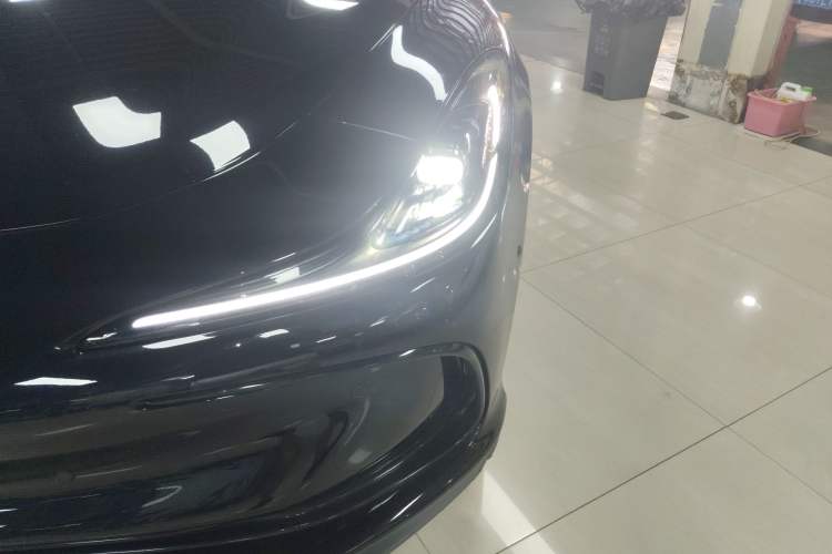 Used IM L6 2024 Max Enhanced Performance Edition Left Front Headlight
