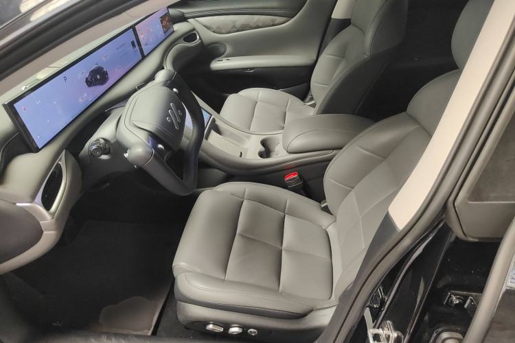 Used IM L6 2024 Max Enhanced Performance Edition Left Front Seat
