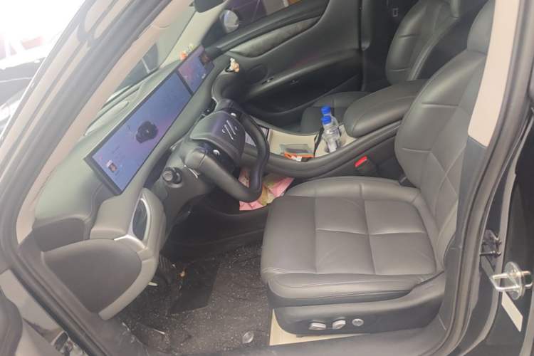 Used IM L6 2024 Max Enhanced Performance Edition Left Front Seat
