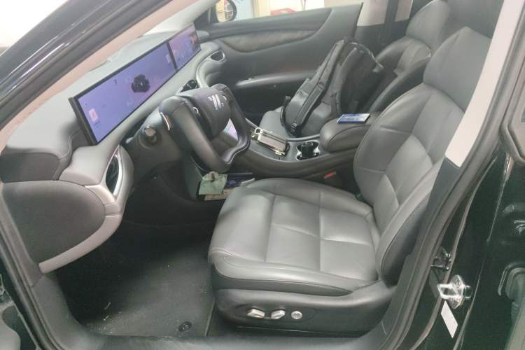 Used IM L6 2024 Max Enhanced Performance Edition Left Front Seat
