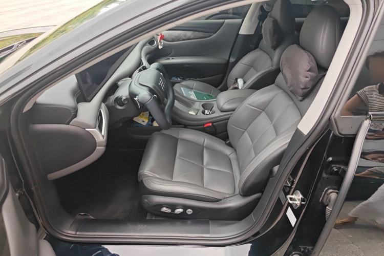 Used IM L6 2024 Max Enhanced Performance Edition Left Front Seat