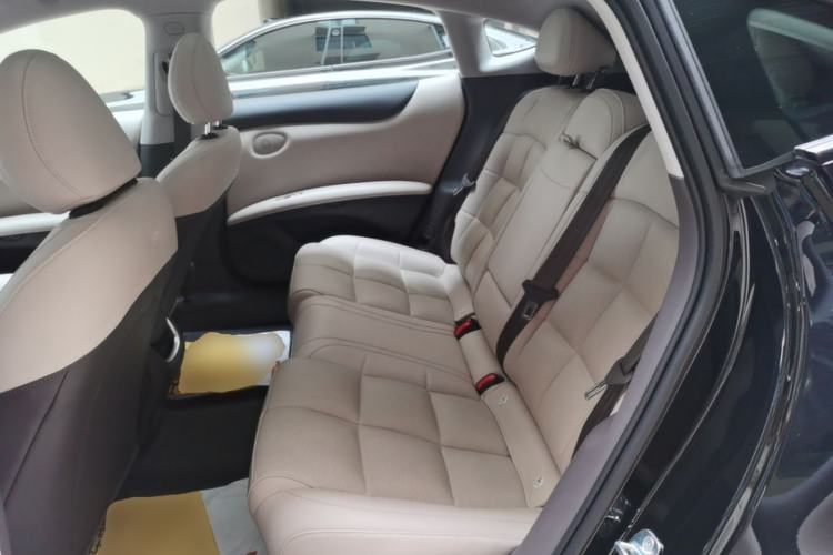 Used IM L6 2024 Max Standard Edition Left Rear Seat
