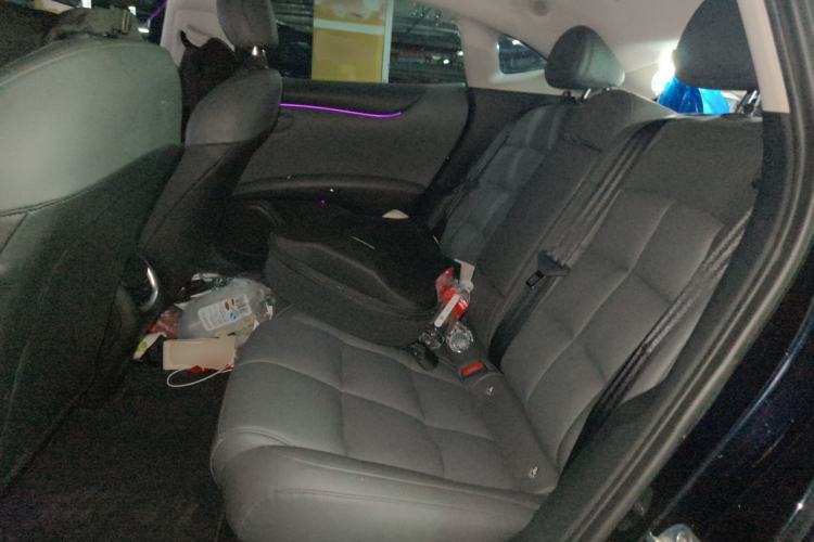 Used IM L6 2024 Max Enhanced Performance Edition Left Rear Seat