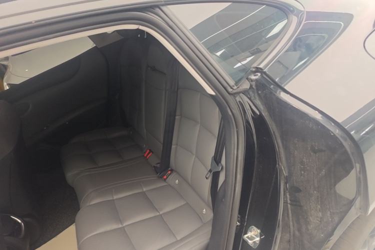 Used IM L6 2024 Max Enhanced Performance Edition Left Rear Seat
