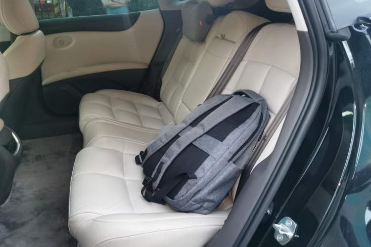 Used IM L6 2024 Max Standard Edition Left Rear Seat
