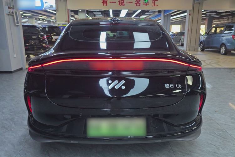 Used IM L6 2024 Max Standard Edition Rear
