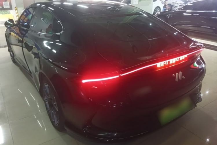 Used IM L6 2024 Max Standard Edition Rear Left 45 Deg