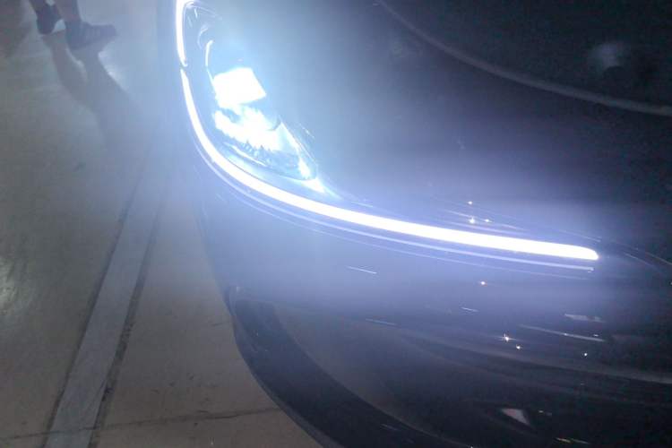 Used IM L6 2024 Max Standard Edition Right Front Headlight
