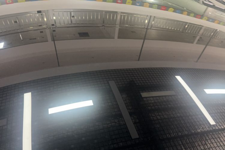 Used IM L6 2024 Max Standard Edition Roof