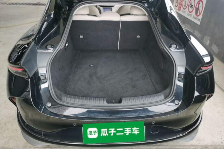 Used IM L6 2024 Max Standard Edition Trunk